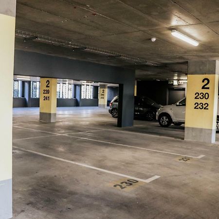 Wex1 - Modern, Iconic, Pool, Gym, Wifi, Secure Parking Apartment Кейптаун Екстериор снимка